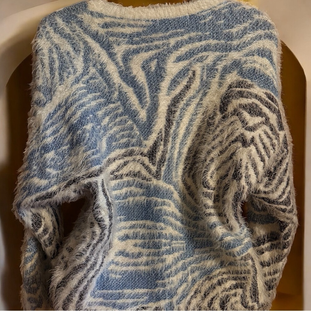 Enra & Lea Paris Eyelash Fuzzy Zebra Swirl Sweater Blue Ivory Brown | Size Small - Picture 5 of 8